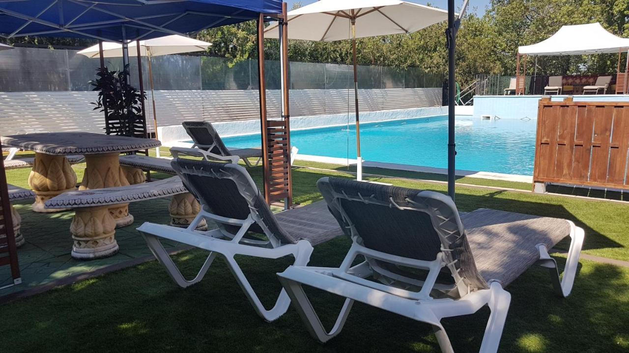 Cortijo San Jose Villa Sevilla Eksteriør billede